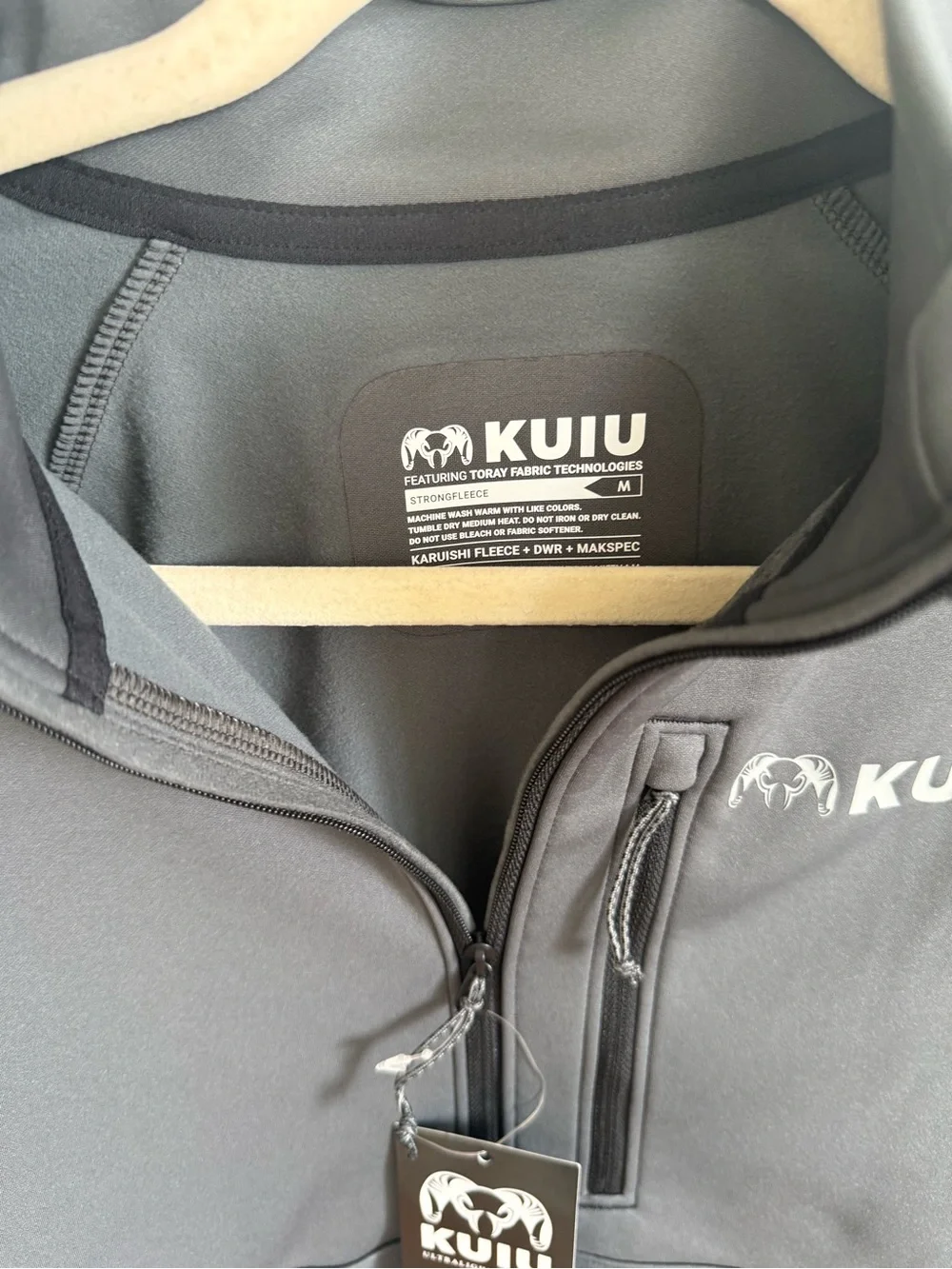New KUIU Strongfleece 190 Gray Quarter-Zip Pull-Over Size M